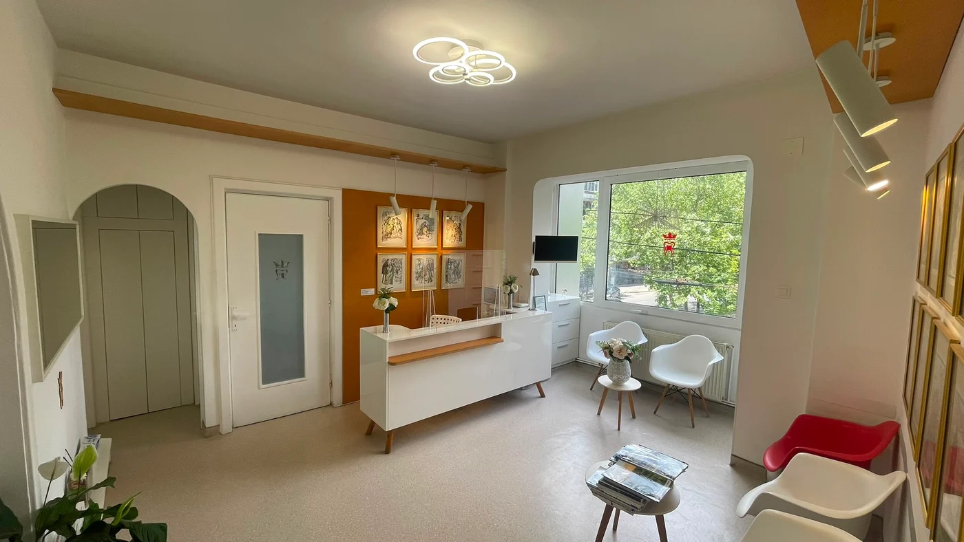 Recepție Clinica Rodenta Sector 2 - spațiu de așteptare premium